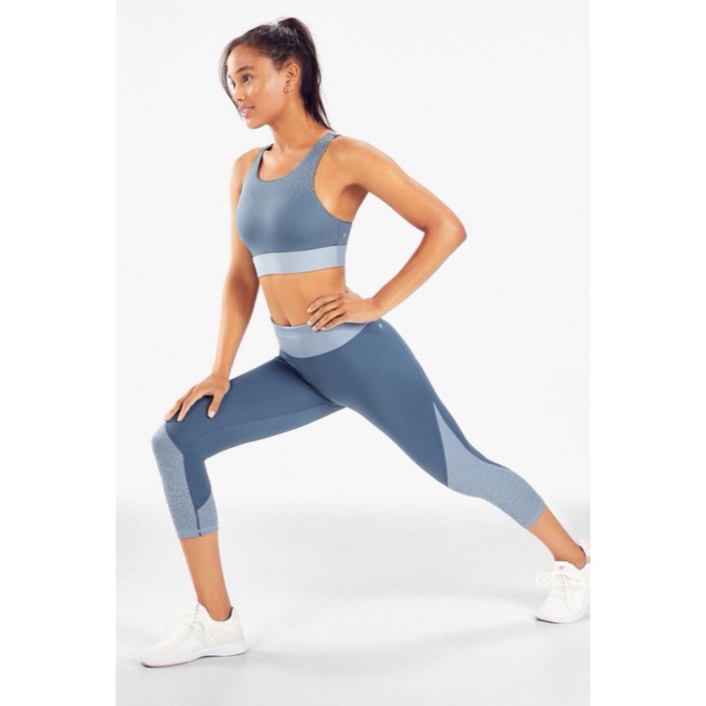Fabletics workout set - 7/8” leggings & sports bra